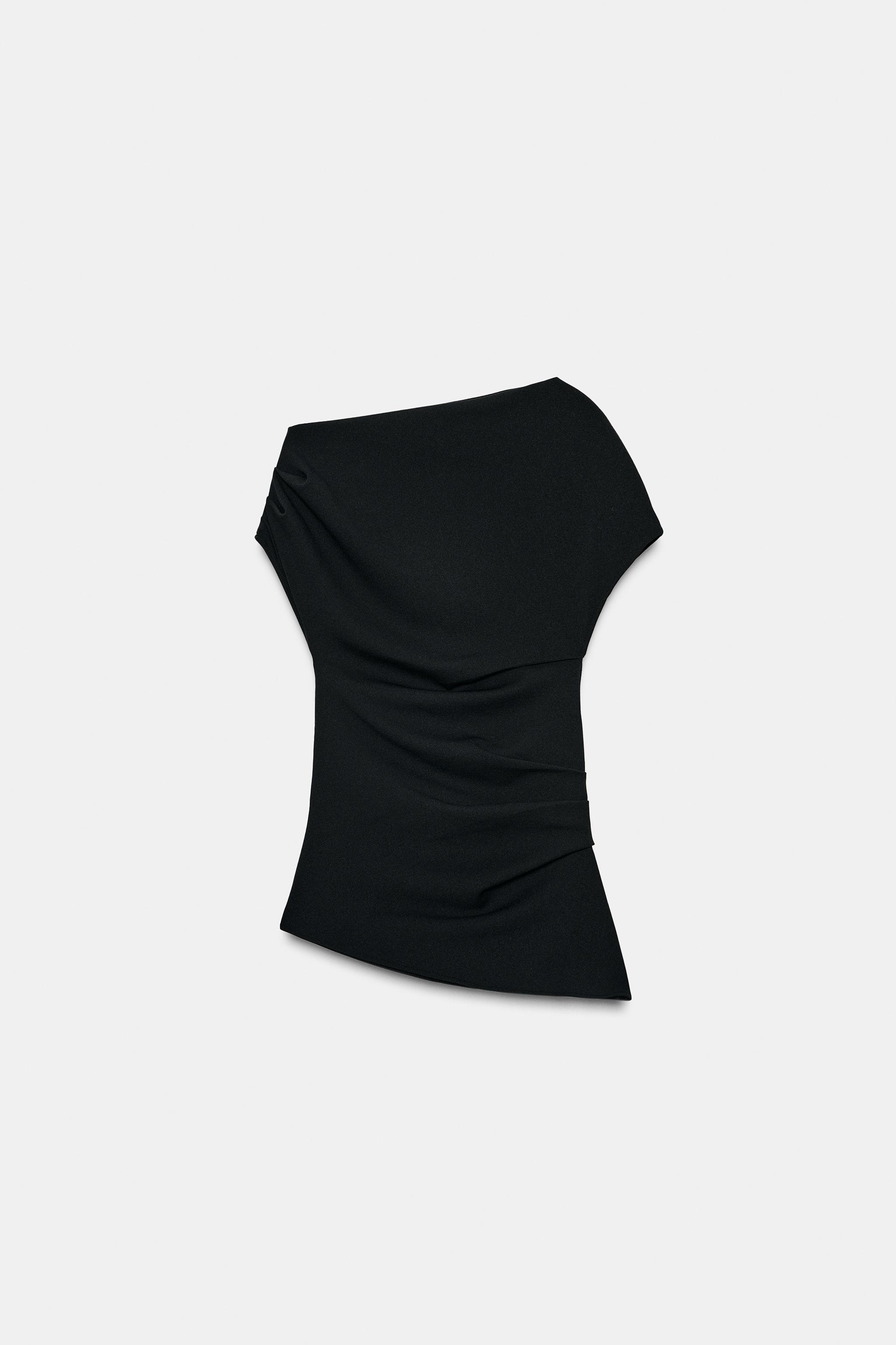 ASYMMETRIC PLEATED TOP